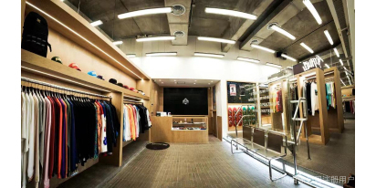 长沙博宁服装 服装零售新风尚，品质与服务的双重奏